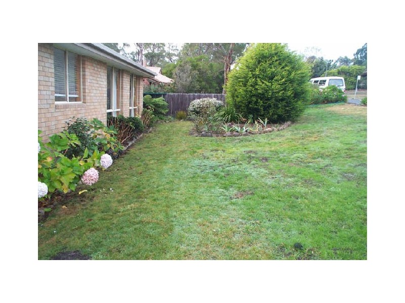 15 Hawthorn Drive, Kingston TAS 7050