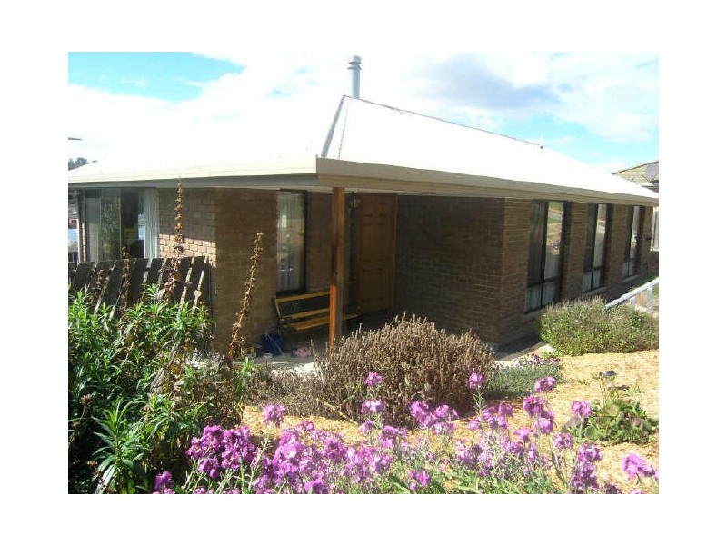 8 Mariner Circle, Huntingfield TAS 7055