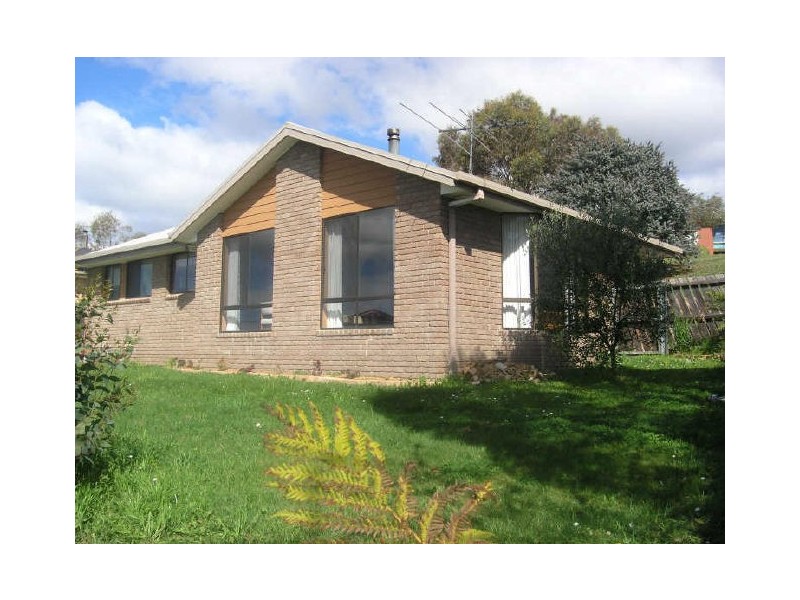 8 Mariner Circle, Huntingfield TAS 7055