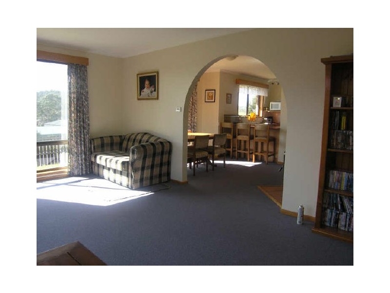 8 Mariner Circle, Huntingfield TAS 7055