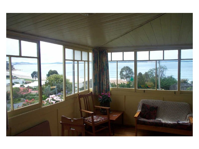 27 View Street, Blackmans Bay TAS 7052