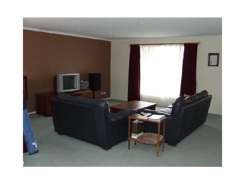 5 Iris Court, Kingston TAS 7050