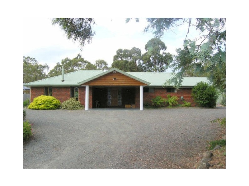 25 Burwood Drive, Blackmans Bay TAS 7052
