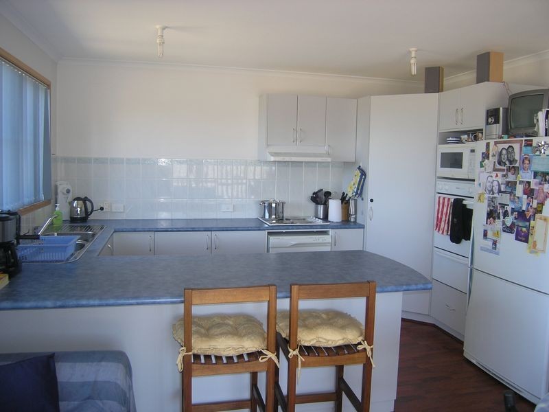 7 Sandra Drive, Blackmans Bay TAS 7052