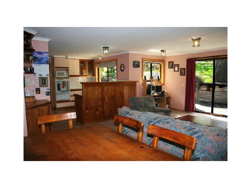 1 Willowbend Road, Kingston TAS 7050
