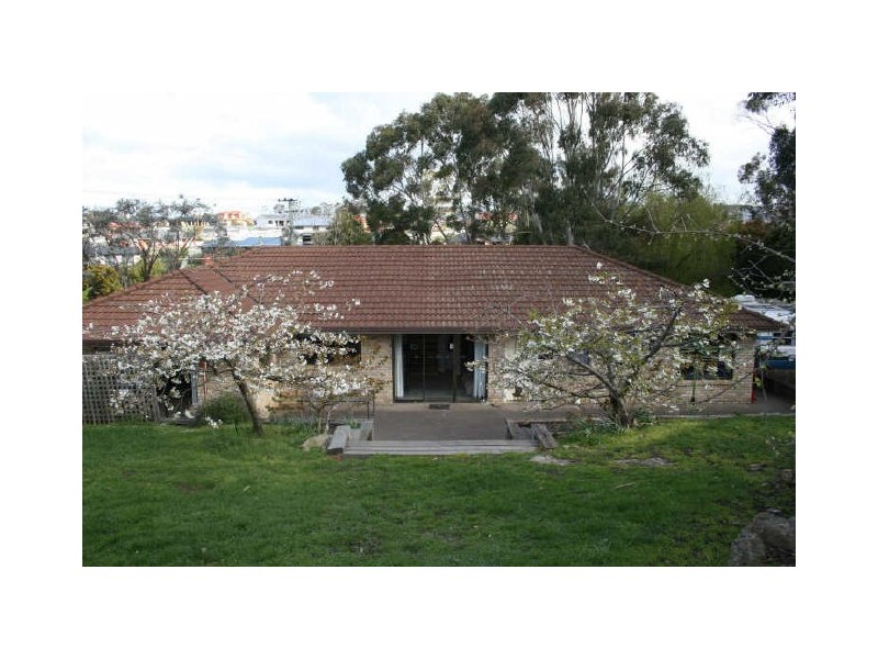 1 Willowbend Road, Kingston TAS 7050