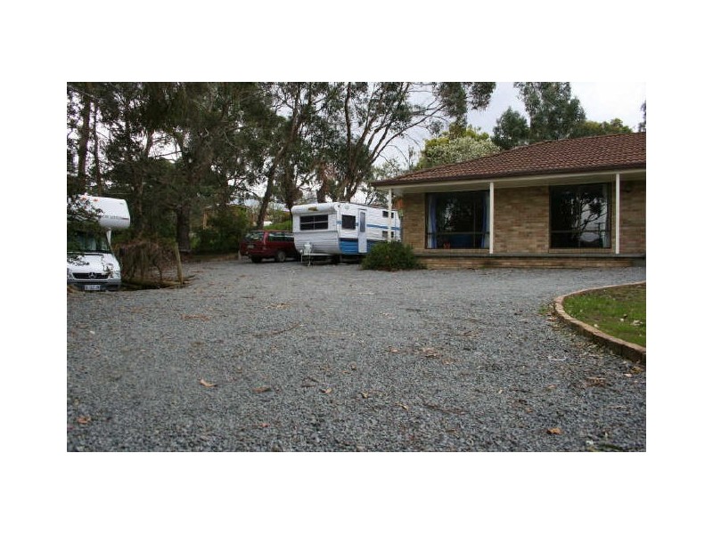 1 Willowbend Road, Kingston TAS 7050