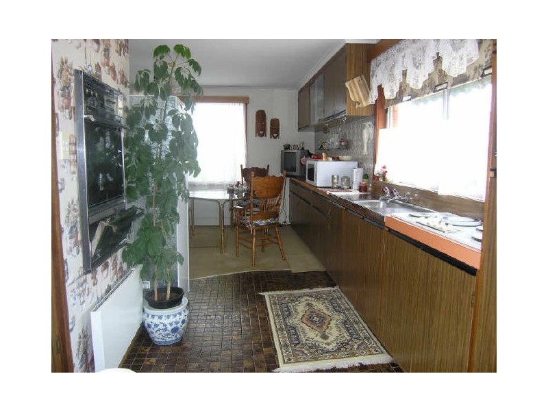 237 Redwood Road, Kingston TAS 7050