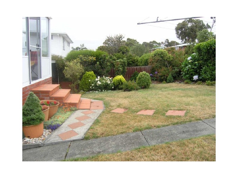 237 Redwood Road, Kingston TAS 7050