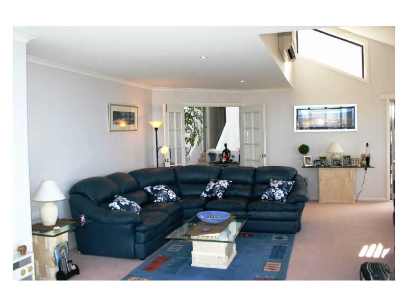 16 Timbertop Drive, Blackmans Bay TAS 7052