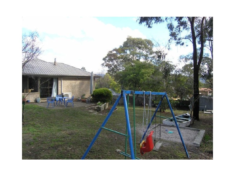 180 Redwood Road, Kingston TAS 7050
