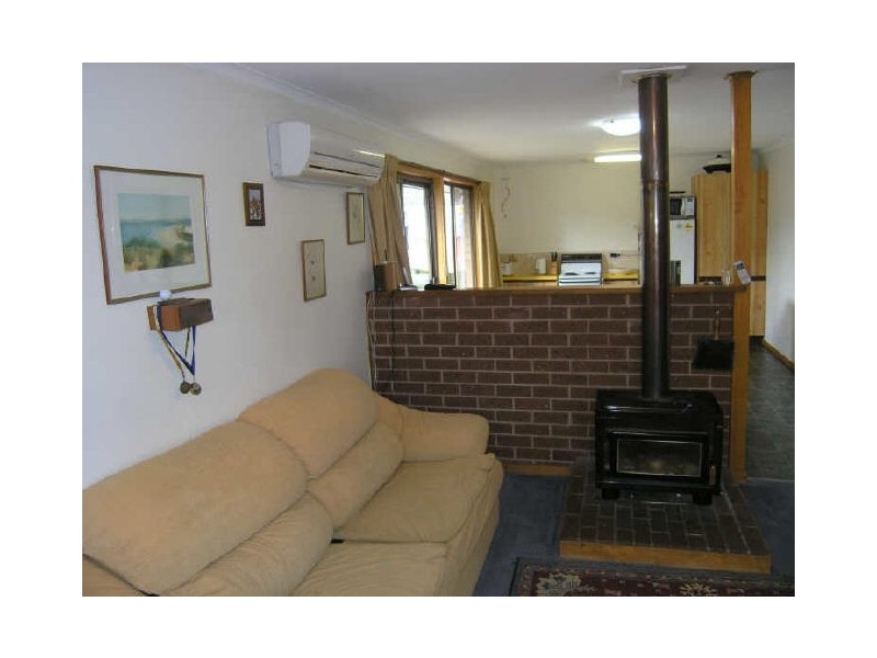 180 Redwood Road, Kingston TAS 7050