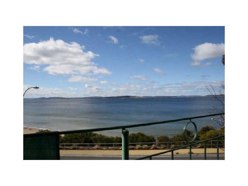 46 Ocean Esplanade, Blackmans Bay TAS 7052