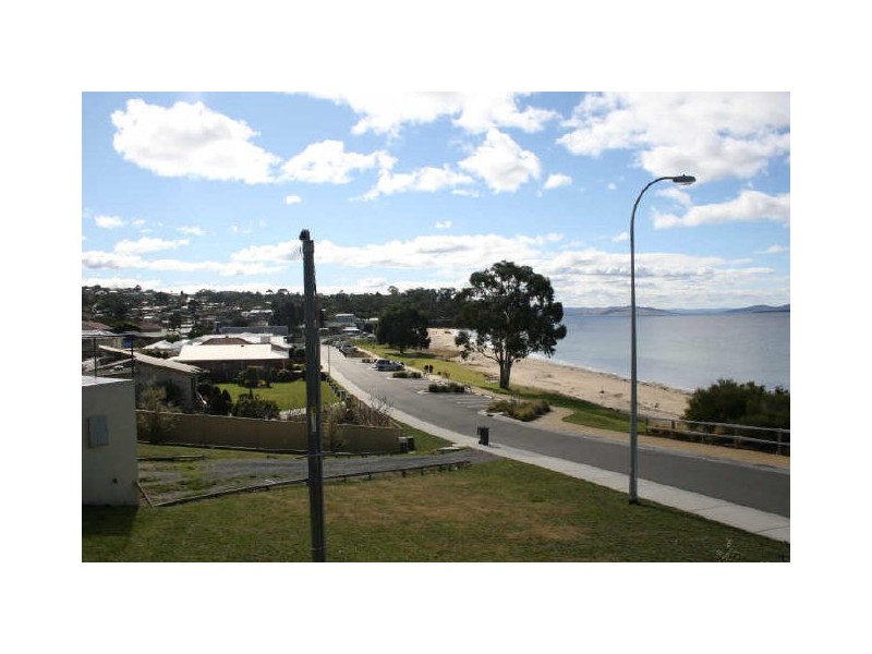 46 Ocean Esplanade, Blackmans Bay TAS 7052