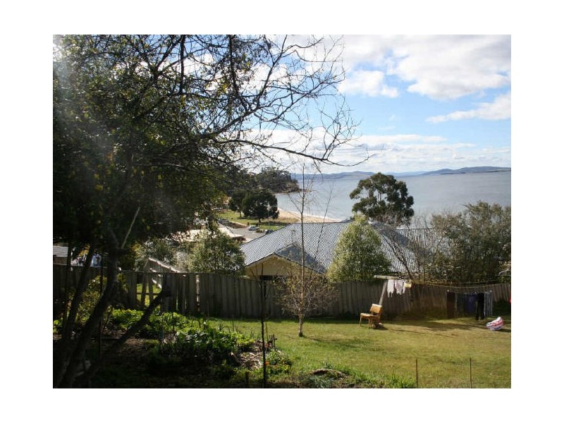 46 Ocean Esplanade, Blackmans Bay TAS 7052