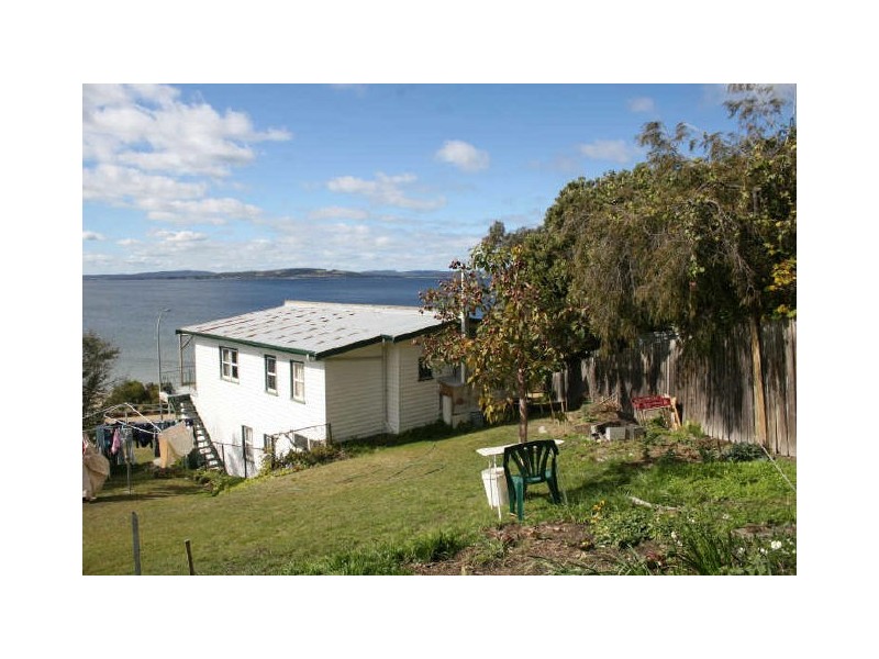 46 Ocean Esplanade, Blackmans Bay TAS 7052