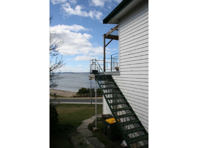 46 Ocean Esplanade, Blackmans Bay TAS 7052
