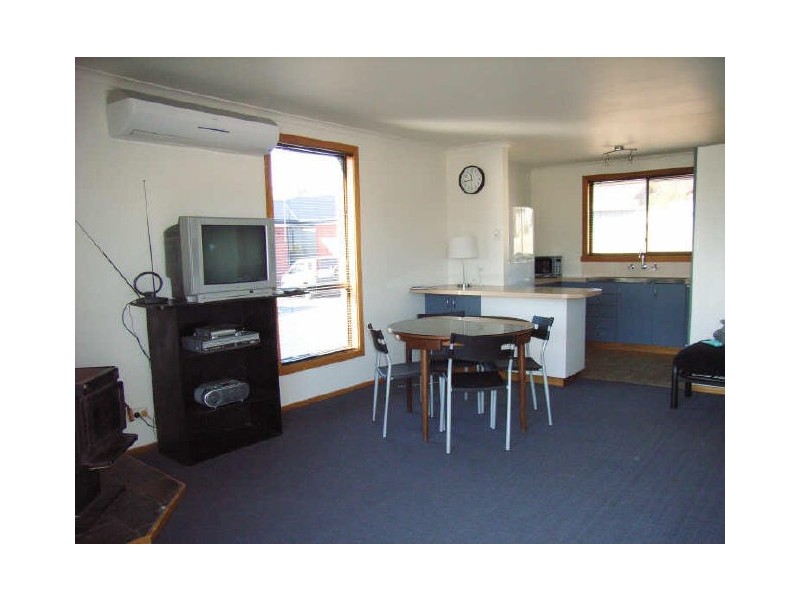 1/297 Redwood Road, Kingston TAS 7050