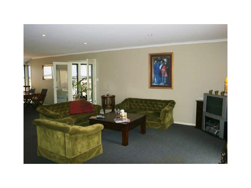 62 Malachi Drive, Kingston TAS 7050