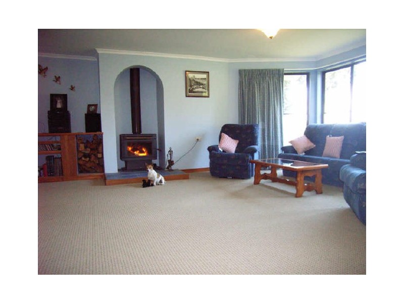 36 Mountain Road, Allens Rivulet TAS 7150