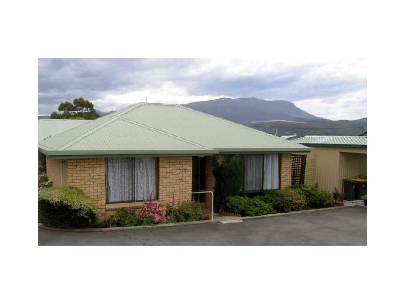 1/65 Maranoa Road, Kingston TAS 7050