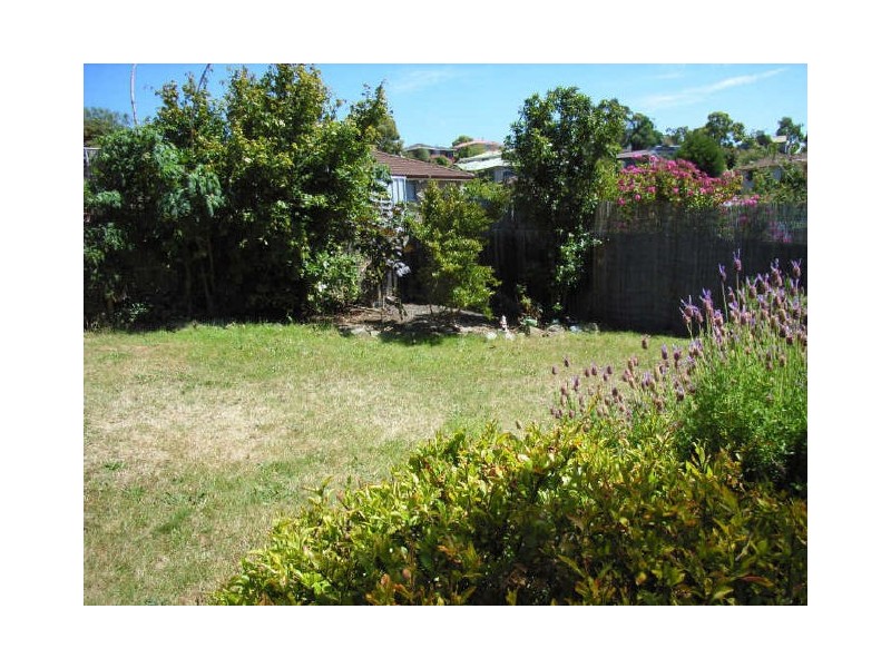 3 Amberley Court, Blackmans Bay TAS 7052