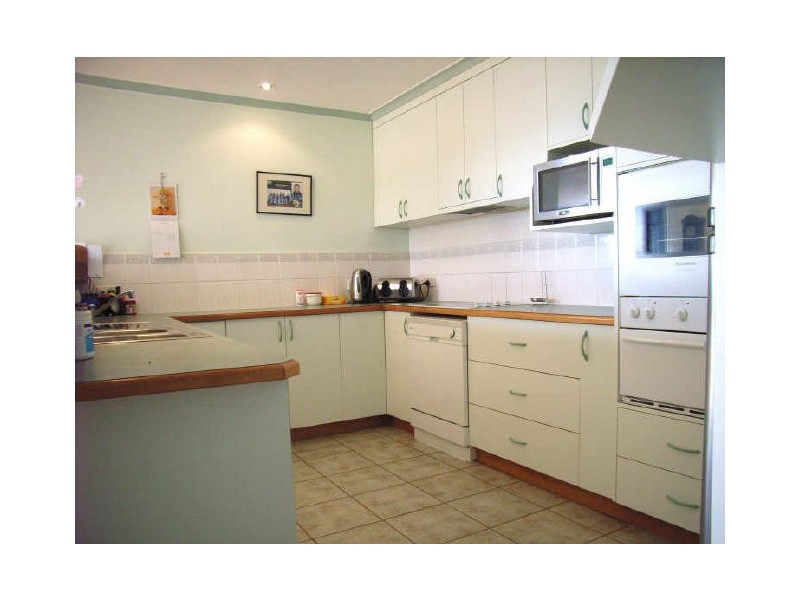 3 Amberley Court, Blackmans Bay TAS 7052