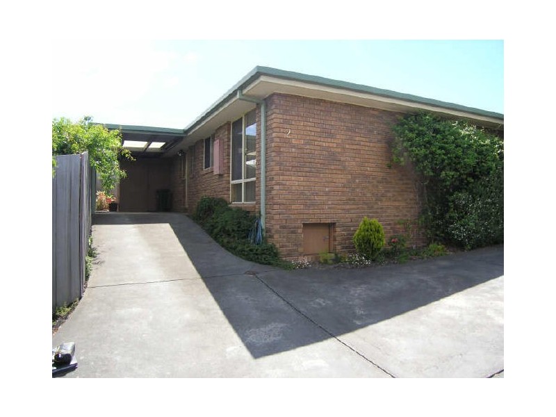 2/14 Grevillea Way, Kingston TAS 7050