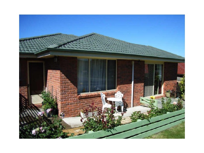 2 Glen Ellen Rise, Kingston TAS 7050