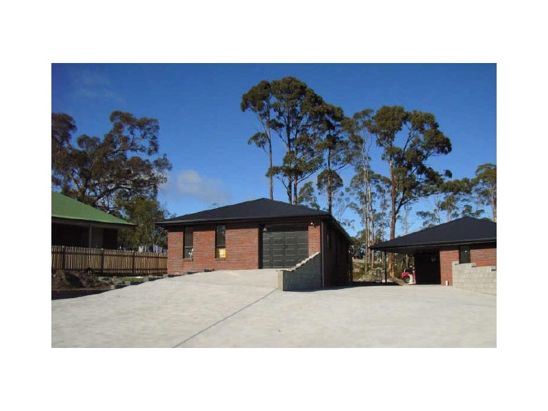 1/3 Breeza Court, Kingston TAS 7050
