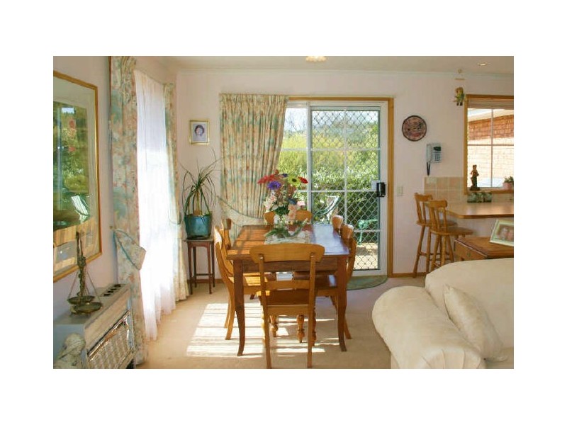 305 Redwood Road, Kingston TAS 7050