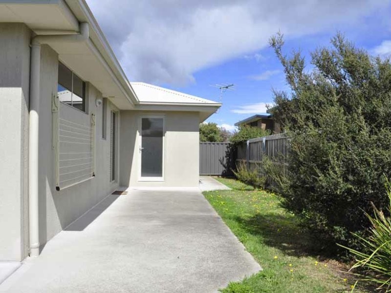 Unit 2/53 Incana Road, Margate TAS 7054