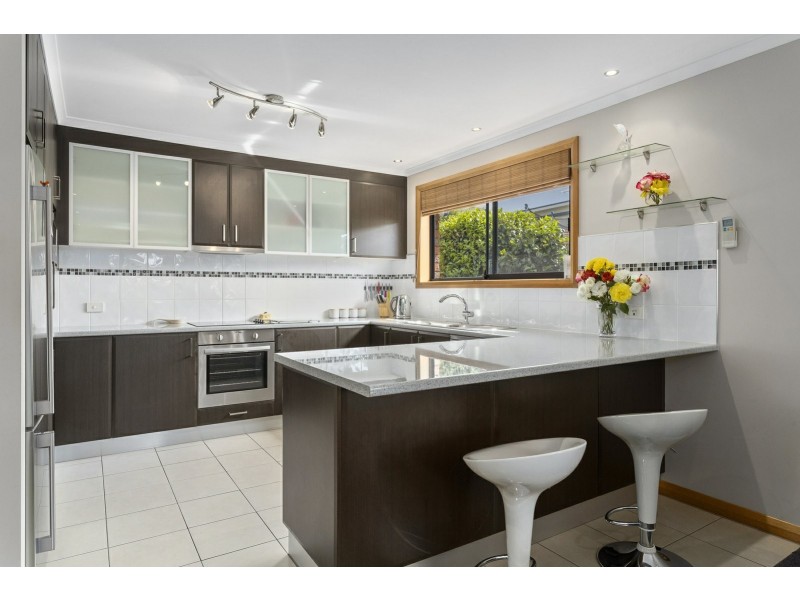 Unit 2/2 Trevally Court, Kingston TAS 7050
