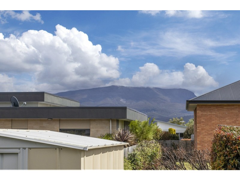 Unit 2/2 Trevally Court, Kingston TAS 7050