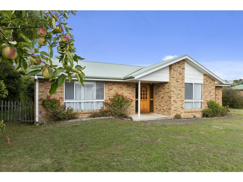 7 Wandanea Place, Margate TAS 7054