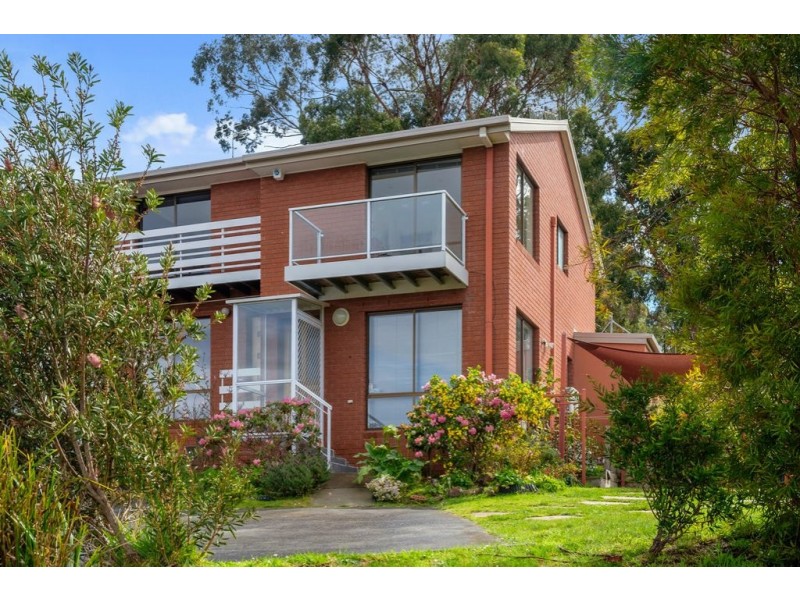 Unit 4/14 Opal Drive, Blackmans Bay TAS 7052