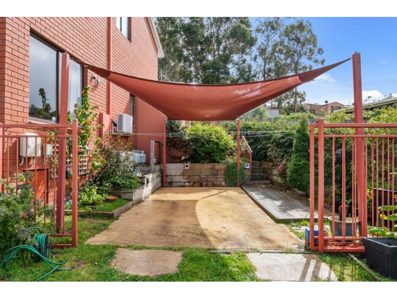 Unit 4/14 Opal Drive, Blackmans Bay TAS 7052