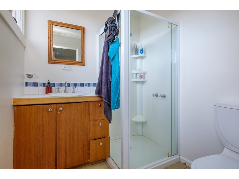 2 Home Avenue, Blackmans Bay TAS 7052