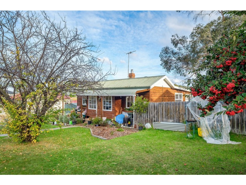 2 Home Avenue, Blackmans Bay TAS 7052
