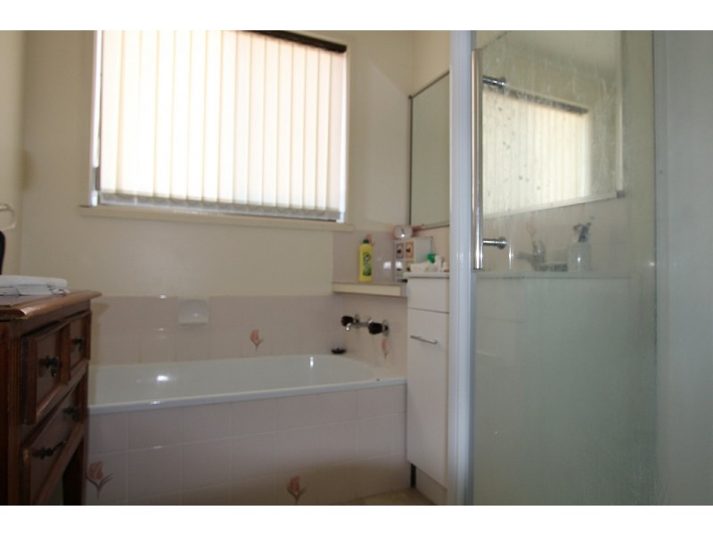 Unit 1/12 Opal Drive, Blackmans Bay TAS 7052