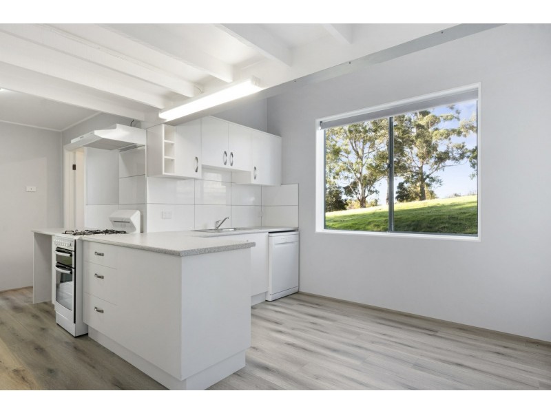 27 Saddle Road, Kettering TAS 7155