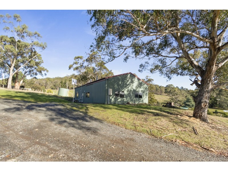 27 Saddle Road, Kettering TAS 7155