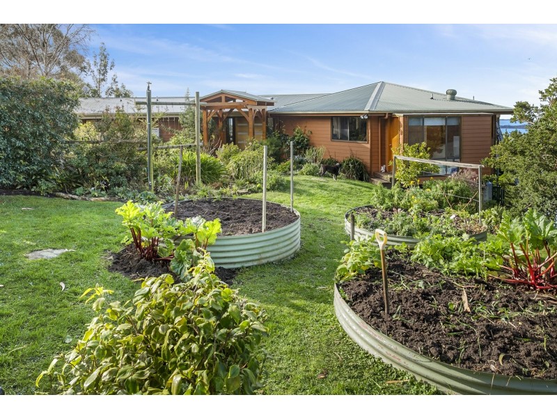 239 Dulcia Road, Gordon TAS 7150
