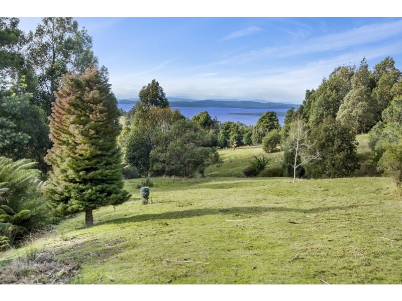 239 Dulcia Road, Gordon TAS 7150
