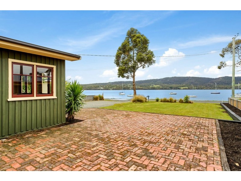 62 Esplanade, Margate TAS 7054