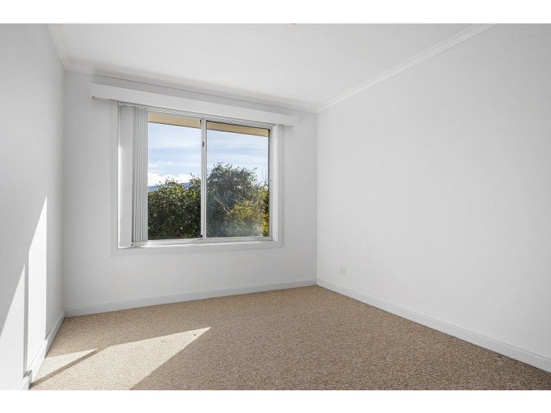 Unit 1/2 Surf Parade, Blackmans Bay TAS 7052