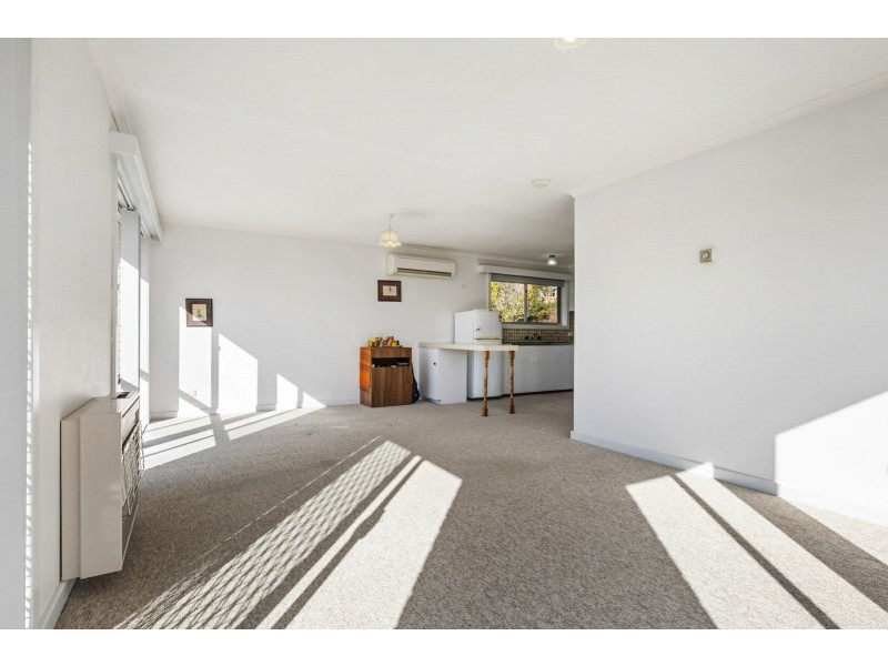 Unit 1/2 Surf Parade, Blackmans Bay TAS 7052
