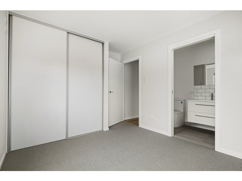 Unit B/17 Frost Street, Snug TAS 7054