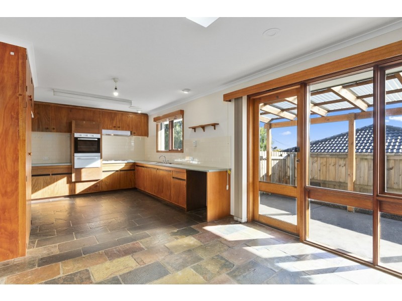 9 Serre Road, Kingston TAS 7050