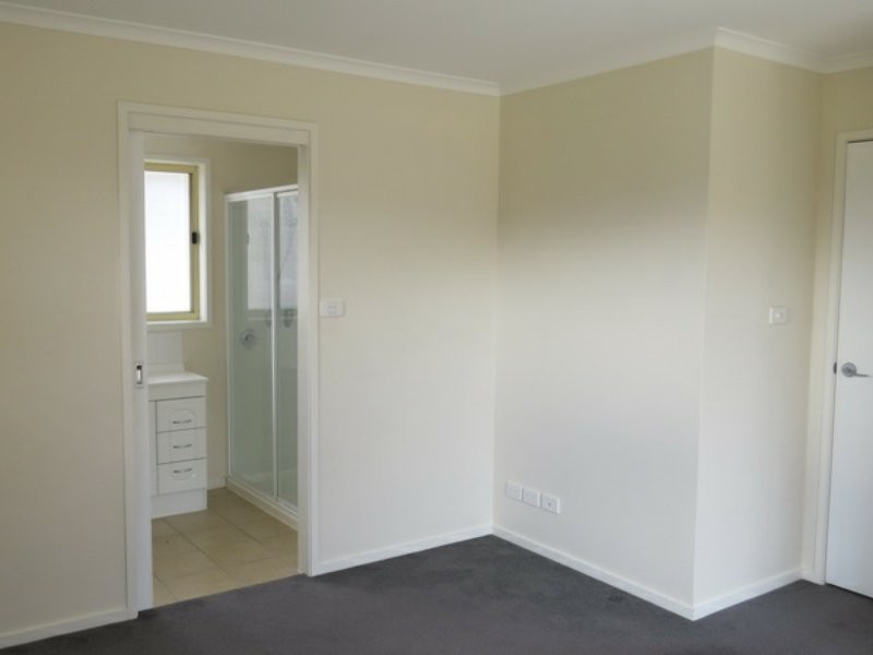 8 Citrus Drive, Margate TAS 7054